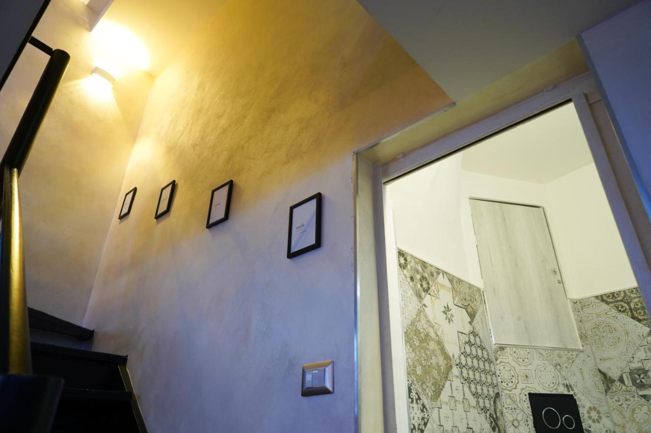 Corte Manzoni Independent Suite Катания Экстерьер фото